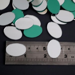 Mosaic Silver mirror Glass, Oval shaped approx 2.6 x 1.8 cm, 100 pcs