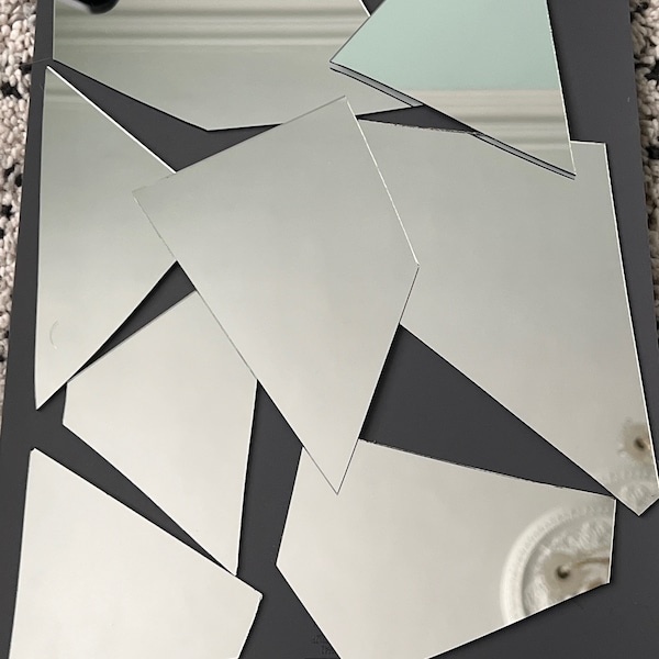 8 Large pieces Silver mirror glass, 2 mm thick.