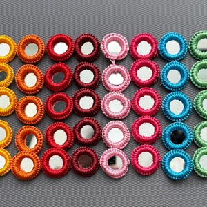50 piezas, crochet 10 colores mezclados con bordes de vidrio de espejo plateado, aprox. 20 mm, excelente calidad.