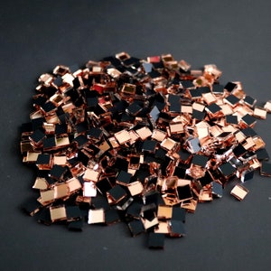 500 stycken, mosaik roséguldspegelglasplattor (ca 0,5 x 0,5 cm) 2 mm tjocka.