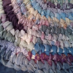 Pastels oval rag rug. Chambray finishing row. Amish toothbrush knotted. Machine wash & dry Bed, kitchen, entry, bath, nursery. image 4