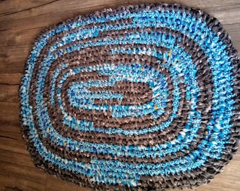 Blue, Gray oval rag rug with splashes of black, white. Amish toothbrush knotted. Machine wash & dry! Bed, kitchen, nursery, bath.