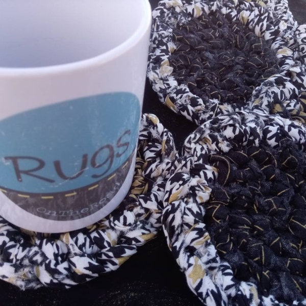 Black, Gold, White Coasters / Rag basket. 6 mug rugs coasters. All Toothbrush knotted. Machine wash!