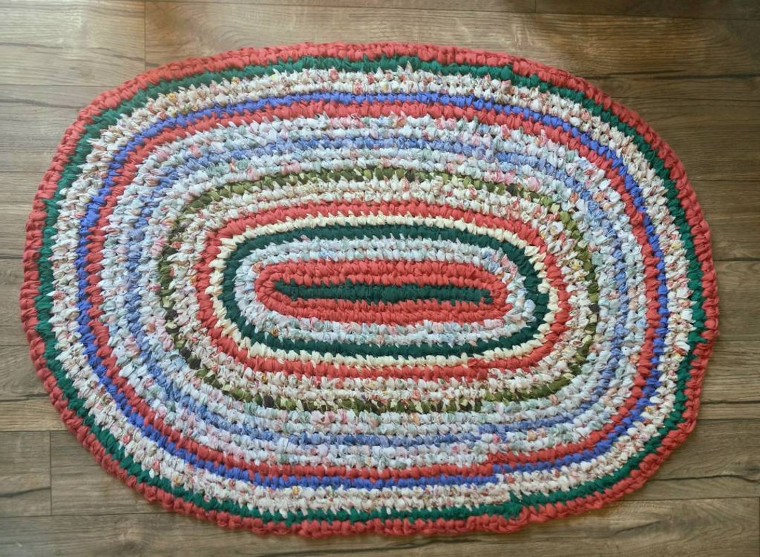Coral, Blue, Yellows, Green Rag Rug, Large Oval. Toothbrush Knotted Rag