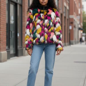 Chaqueta de piel sintética multicolor