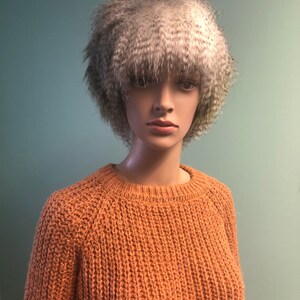 Faux fur bell style hat
