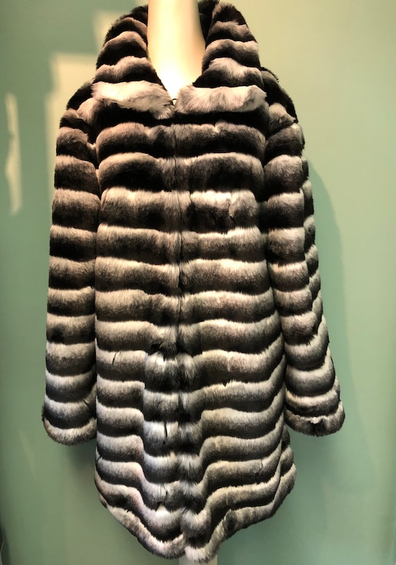 Chinchilla Faux Fur Coat Chinchilla Faux Fur Coat, How Many Chinchillas Does It Take Make A Fur Coat