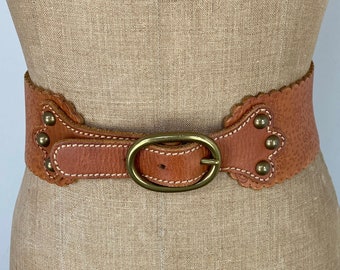 Vintage LUCKY Brown Stamped Leather Fashion Belt - Vintage 80s Wide Brown Boho Hippie Belt - 26" - 28" Small