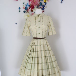 Vintage Fit & Flare Dress 40s 50s Cotton Gingham Floral Embroidered Day Dress Pin-up Swing Lindy Hop Rockabilly Dancing Summer Dress - XS