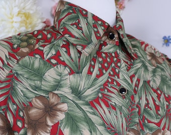 80s Jungle Floral Blouse - Vintage 1980s QUEE'S Green Red Tropical Secretary Blouse - Office Wear To Work - Medium