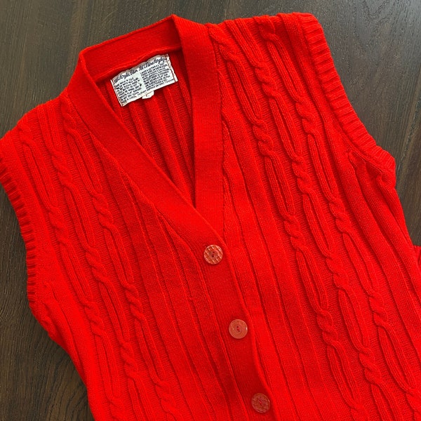 Vintage 60s Long Red Sweater Vest - Cable Knit Long Sweater Vest - 1960s Sleeveless Jumper - Casual Preppy Day Wear - M/L