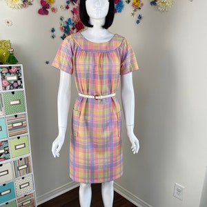 Vintage 70s Summer Dress House Dress Casual Vacation Shift Dress Picnic BBQ Dress Plaid Pastel Smock Dress With Pockets - S/M