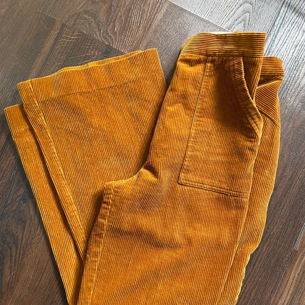 Vintage Brown Corduroy Pants - High Rise Wide Leg Golden Caramel Brown Trousers - Preppy Groovy Funky Hipster Fall Pants - S/M 4-6