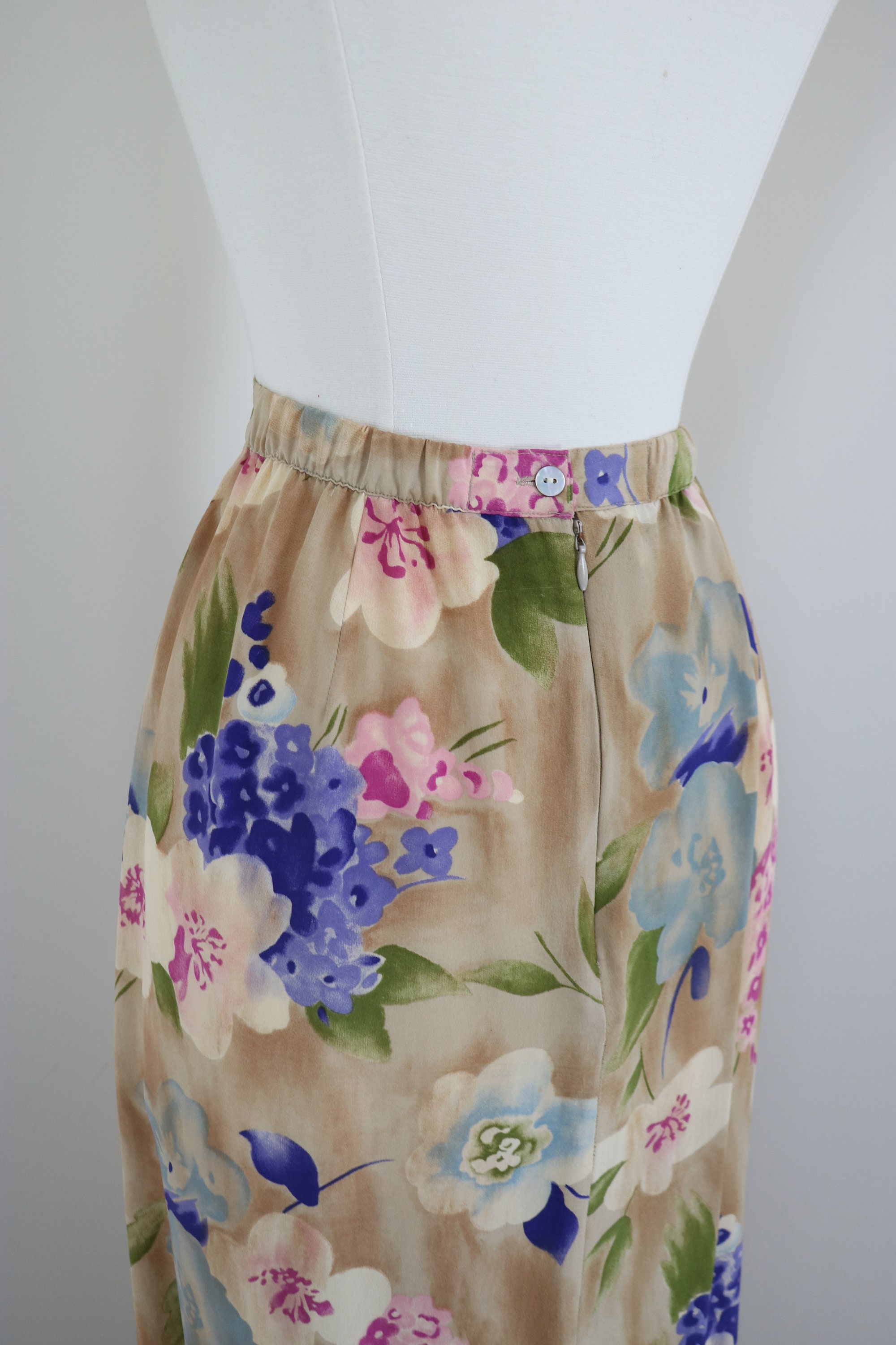 Vintage Floral Silk Long Skirt SAKS 5TH AVE S/M 27 - Etsy
