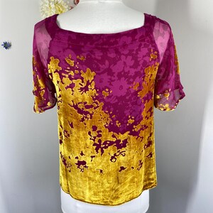 Y2K Velvet Silk Blouse ANTHROPOLOGIE Top Romantic Pink Gold Evening Short Sleeve Boho Blouse Party Elegant Date Night Top - XS/S image 8