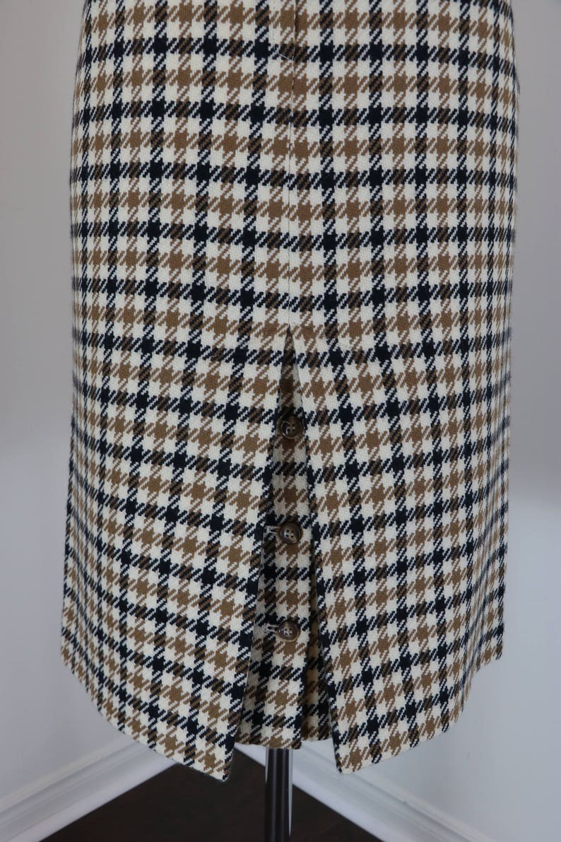Back Slit Button Detail Size Small 26 Waist Austin Reed Brown Black Check Plaid Midi Pencil Skirt Mad Men 80s Does 1960s Skirt