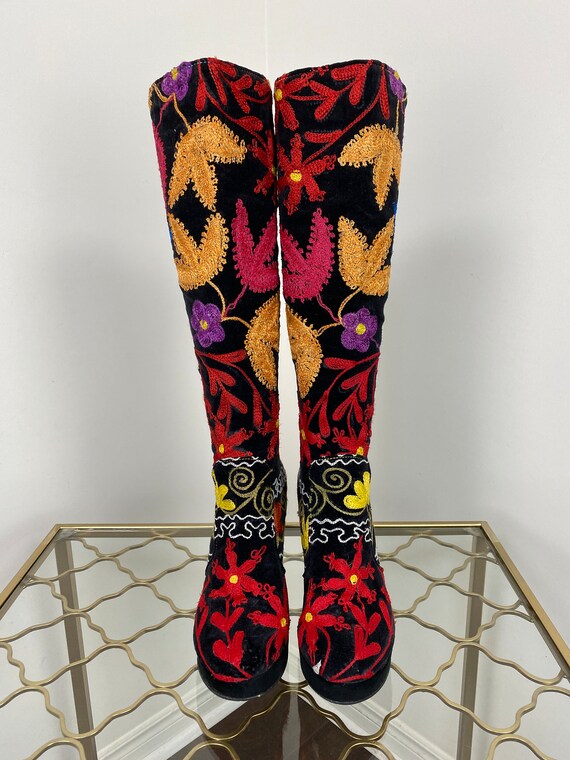 Colourful Floral Embroidered Boots - SCARLET Vint… - image 3