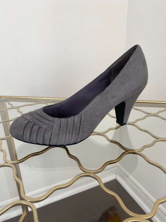 L.K.Bennett Ava Suede Kitten Heel Court Shoes, Pale Grey, 2