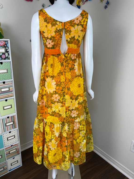 60s 70s Hostess Dress - Vintage 1960s Yellow Flor… - image 8