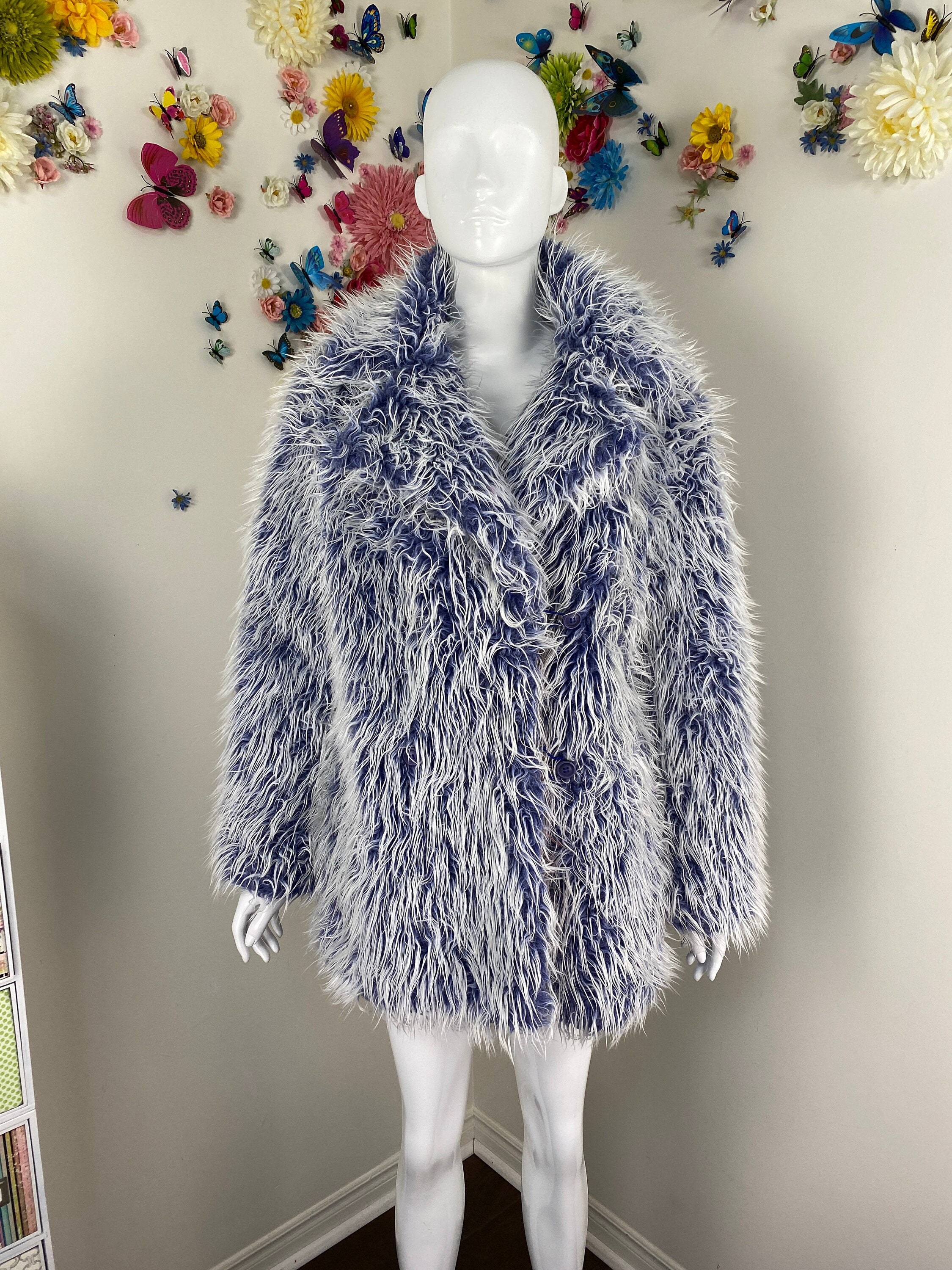 UND TEXTURE ART FLOWER SHAGGY COAT