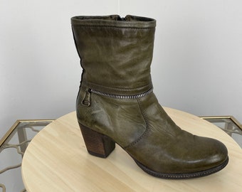 Vintage Green Leather MJUS Short Boots Boho Casual Fall Ankle Boots - 6-6.5 US