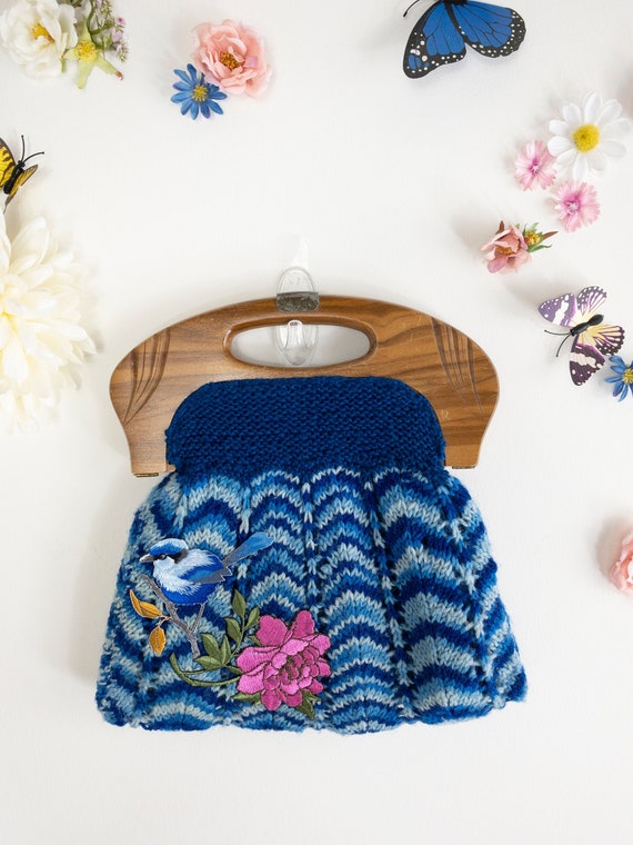 Hand Knit Wool Purse Handbag With Wood Handle - V… - image 1