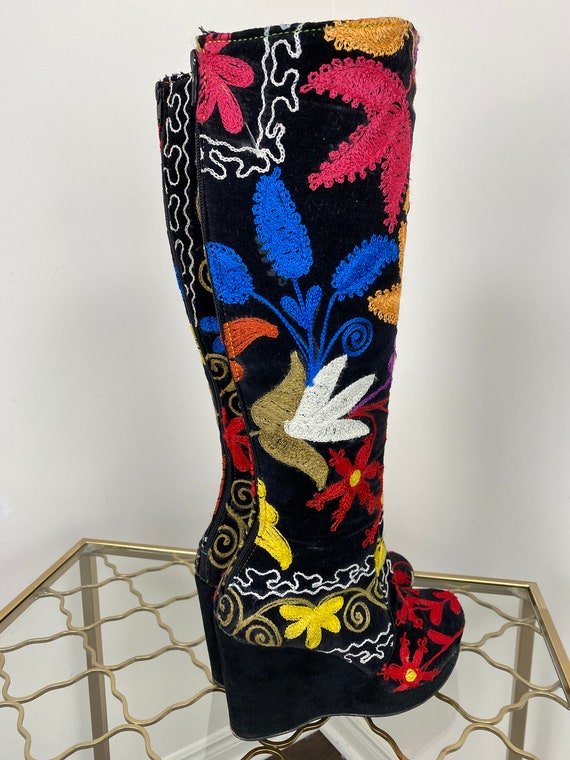 Colourful Floral Embroidered Boots - SCARLET Vint… - image 5