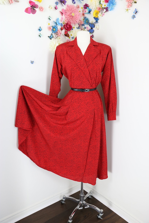 leaf print midi shirt dress