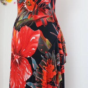 1990s Vintage Red Tropical Floral Midi Dress Rimma Benetti Bold Oversized Floral Short Sleeve, Ruffle Hem & Neckline, V-Neck Medium image 9