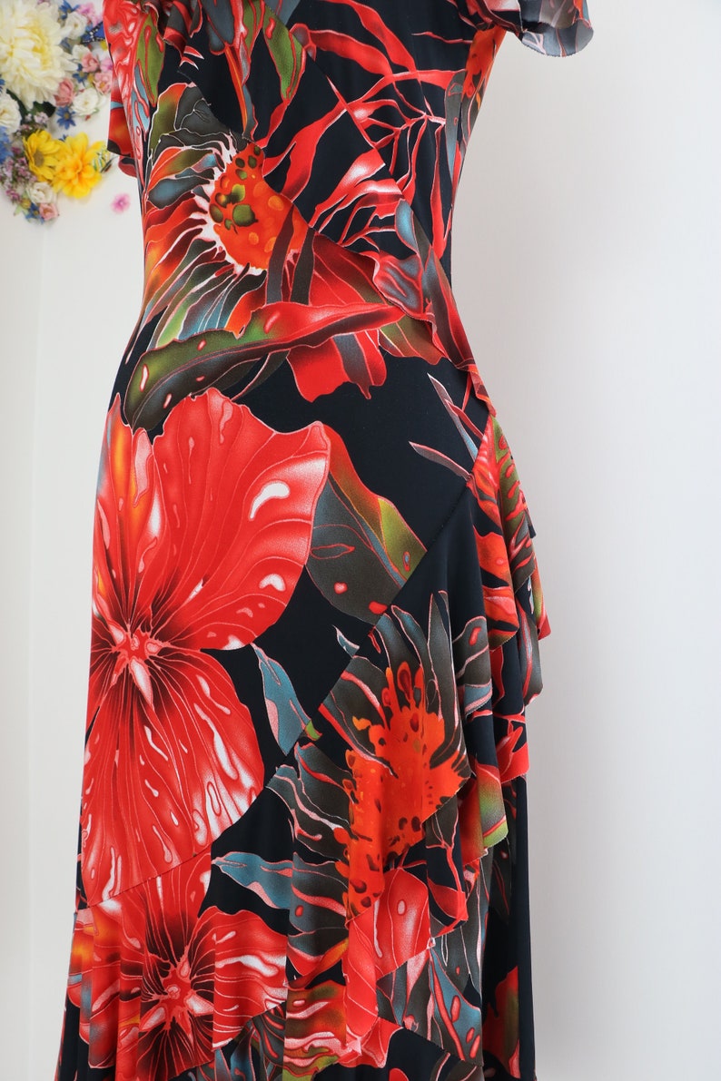 1990s Vintage Red Tropical Floral Midi Dress Rimma Benetti Bold Oversized Floral Short Sleeve, Ruffle Hem & Neckline, V-Neck Medium image 9