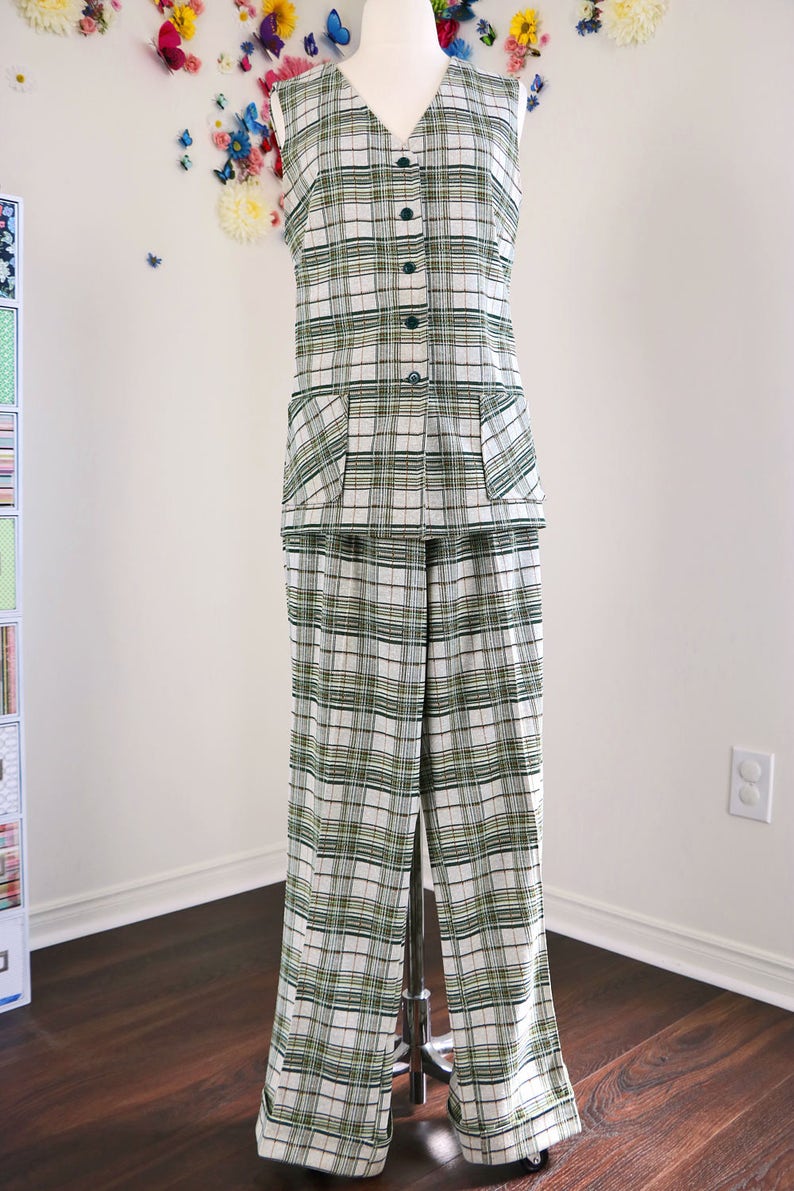 Cuffed Hem Button Up Vest 1970s Plaid Pantsuit Vintage Two Piece Leisure Suit Pockets Wide Leg LargeExtra Large Sewn In Seam