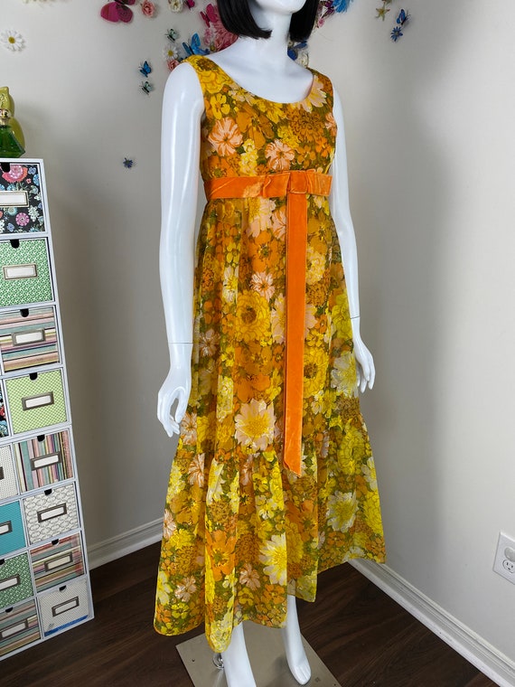 60s 70s Hostess Dress - Vintage 1960s Yellow Flor… - image 5