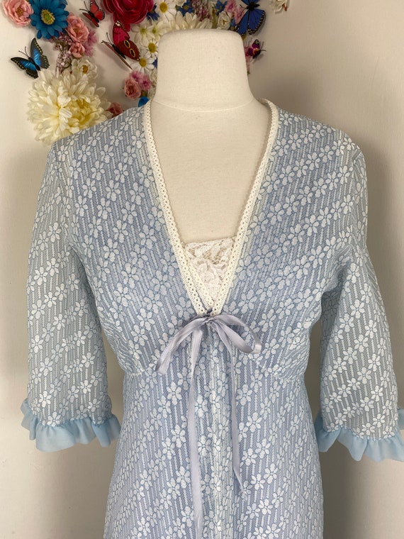 Lace Peignoir Nightgown Lingerie Robe Set - Vinta… - image 5