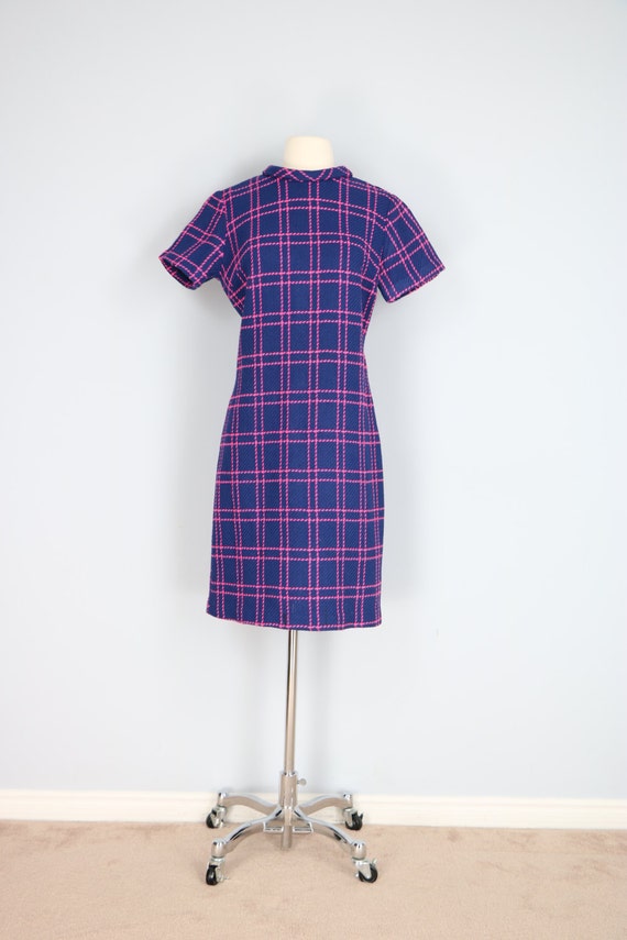 1960s Dress - Sheath Dress - Window Pane Check - … - image 2