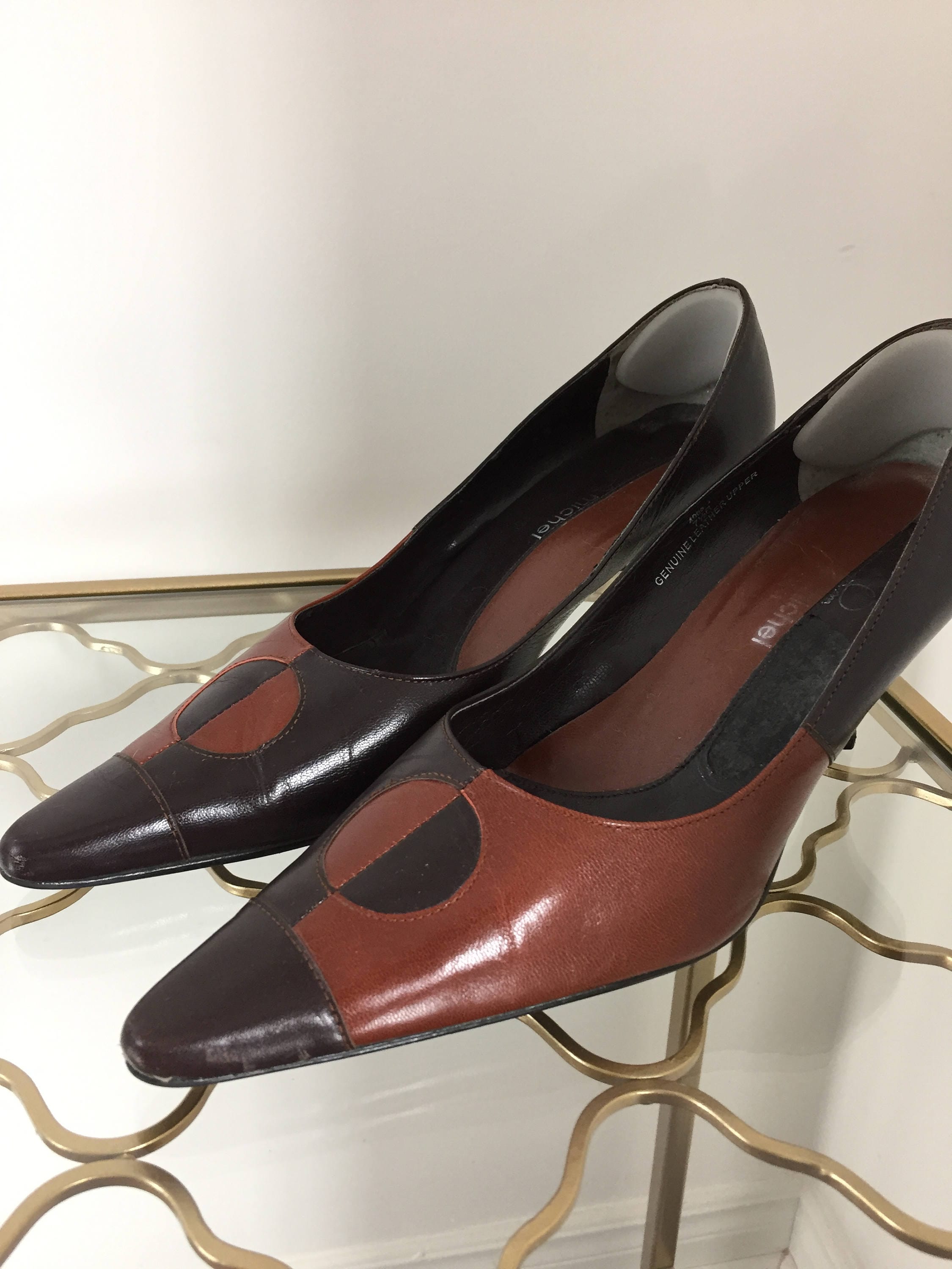Vintage Shoes 1980s Pointy Toe Pumps Two Tone Patchwork Leather High Heel Shoes Mod Preppy Corpcore Shoes - Size 7.5 B US
