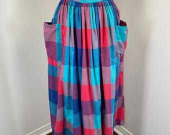 Rutig sommarkjol i cottagecore-modell, vintage 80-talsmodell, SANTA CRUZ bomullskjol i casual-modell - XS