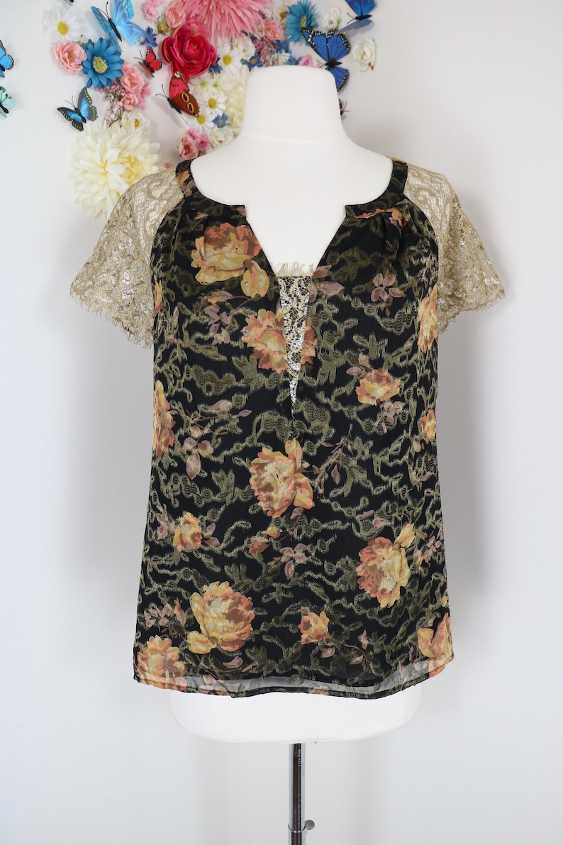 Y2K ANTHROPOLOGIE Silk Floral Lace Blouse Top Romantic Gold Metallic Evening Party Elegant Date Night Top - S/M imagen 1