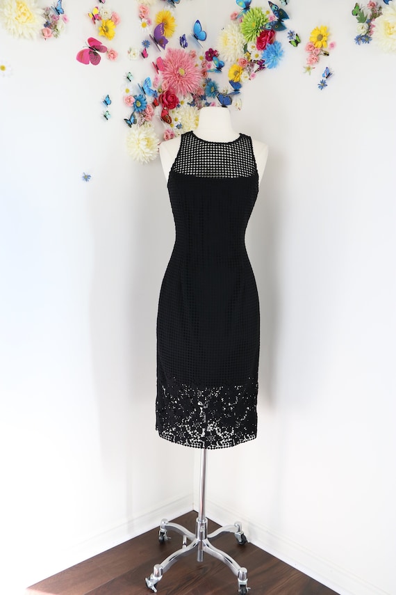 Vintage 1990s Black Dress - LBD - Floral Lace - Po