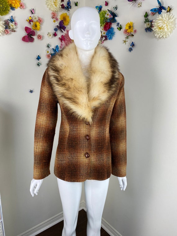Tweed jacket shop with fur collar