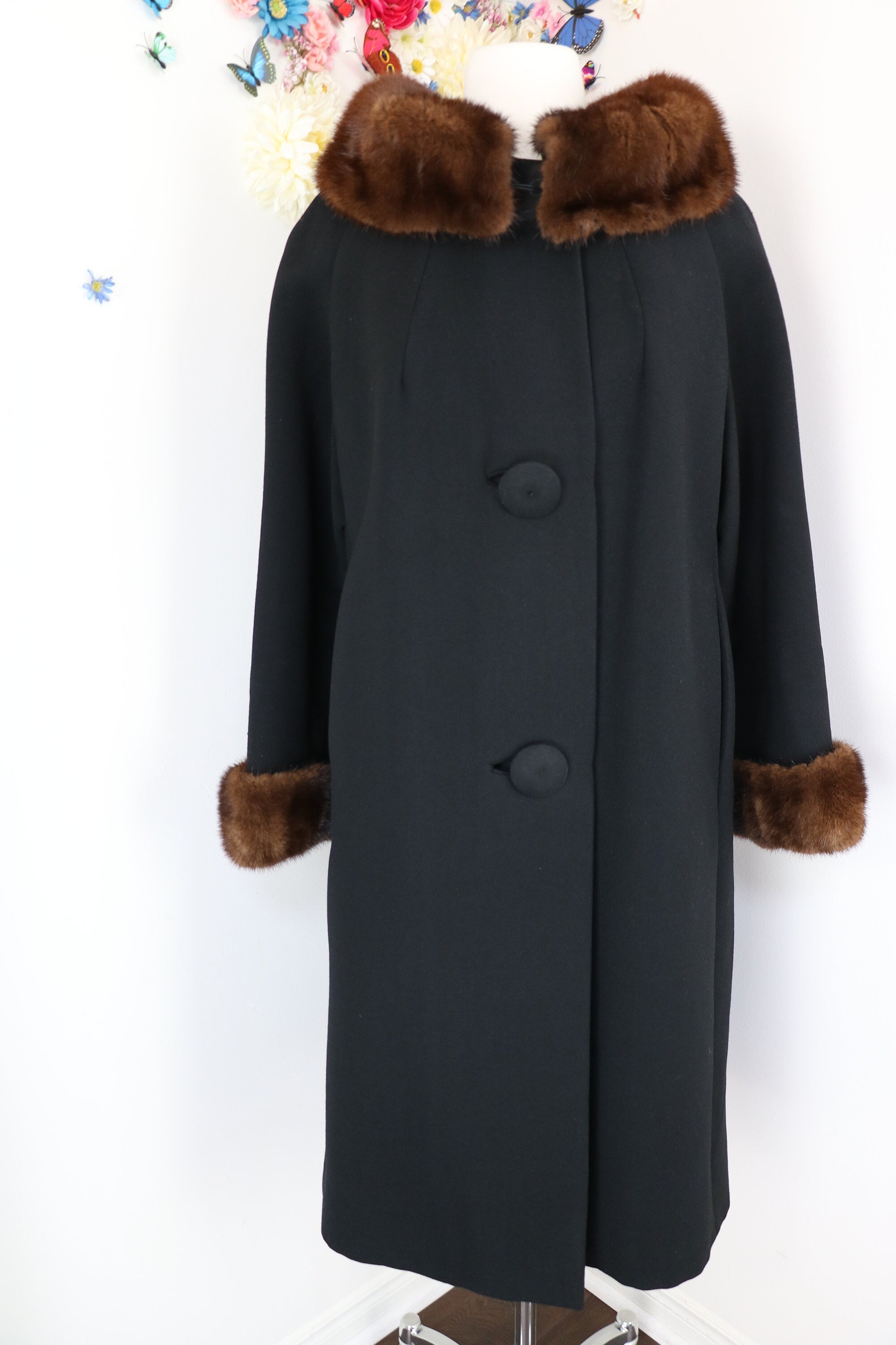 Vintage fur top trim coat