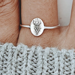 Silver Daisy Ring: Dainty April Birth Flower Jewelry Gift