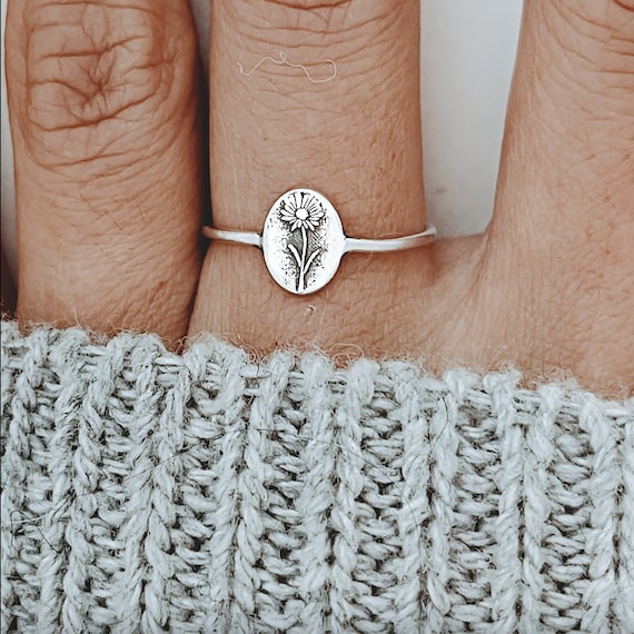 Silver Daisy Ring: Dainty April Birth Flower Jewelry Gift