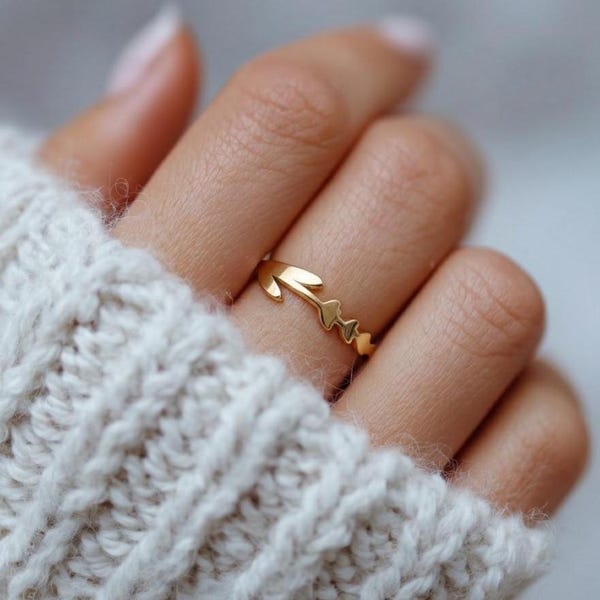 Gold Lavender Flower Ring: Dainty Floral Jewelry