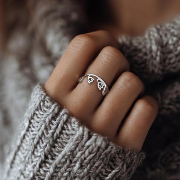 Lily Of The Valley Ring: Dainty May Birth Flower Jewelry