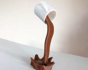 Customizable Floating Hot Chocolate Mug Figurine, Spilling Hot Chocolate Sculpture Kitchen Decoration, Coffee Bar Decor Gift for Mothers Day
