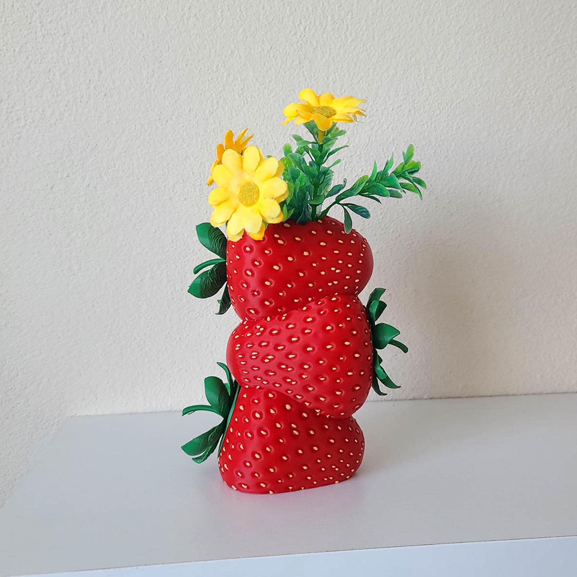 Stacked Strawberry Vase for Dried Flowers – Cottagecore Kitchen