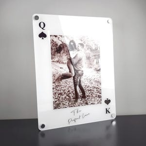 Stampa fotografica personalizzata di Re e Regina su vetro acrilico, arte murale di coppia, stampa fotografica di carte da gioco, regalo di anniversario
