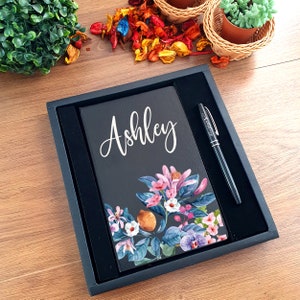 Cadeauset voor notitieboekje en pen met bloemenpatroon in speciale geschenkverpakking | Kerstcadeaus | Verjaardagscadeaus | Kantoorcadeaus