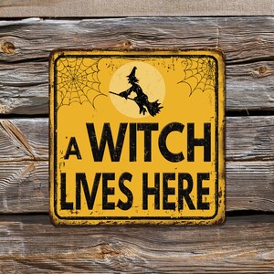 Grappig bord voor haar.