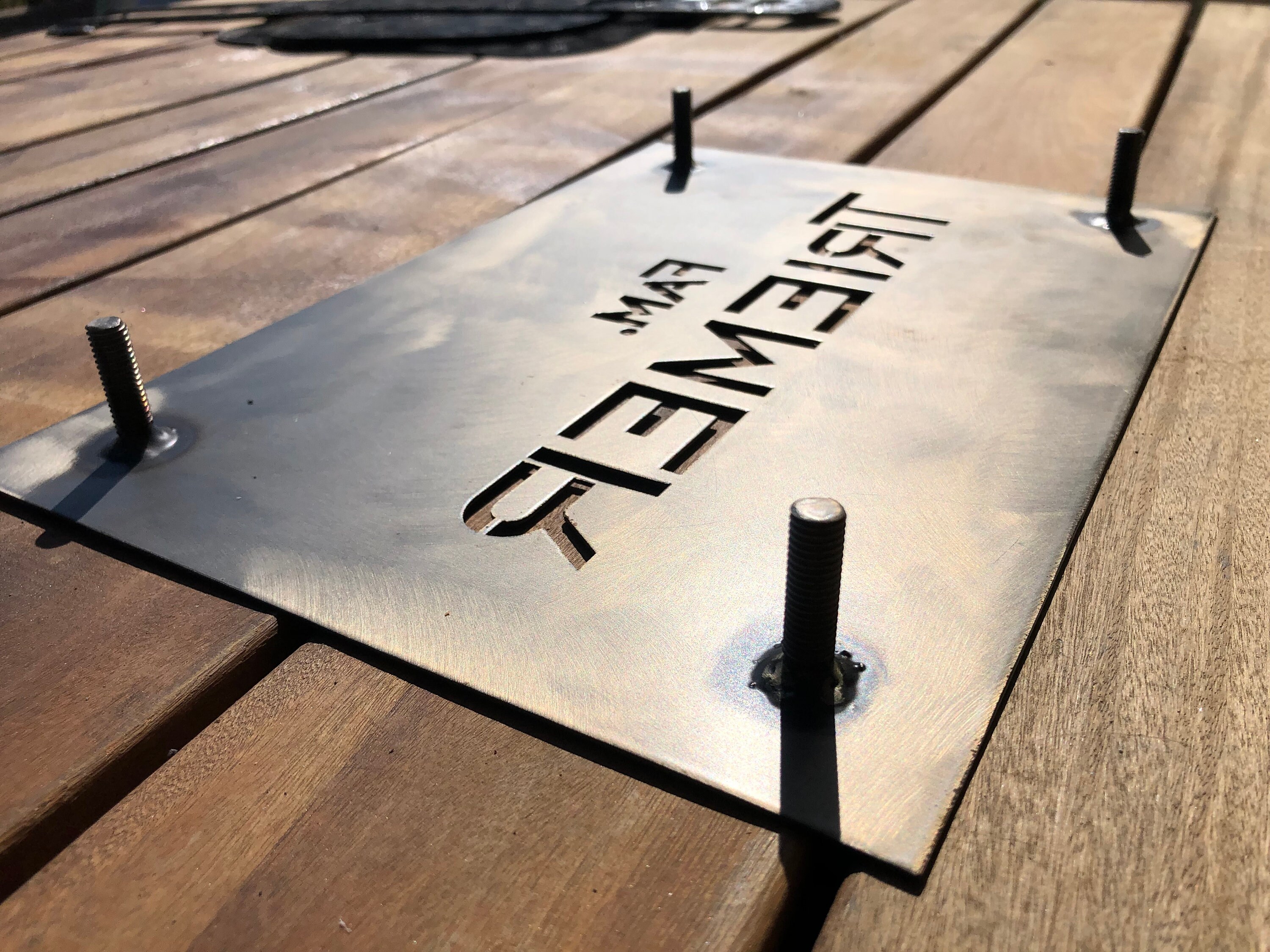 レイダース　壁掛け　ロゴメタルサイン　看板　金属 レイダース 壁掛け ロゴメタルサイン 看板 金属